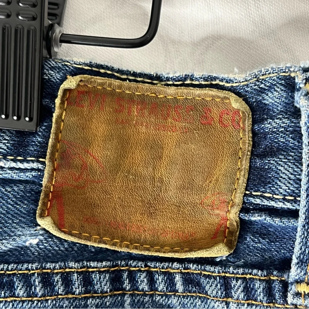 Levi’s Y2K Ryan Low Slung Loose Straight Cut Off Button Fly Shorts Size 34